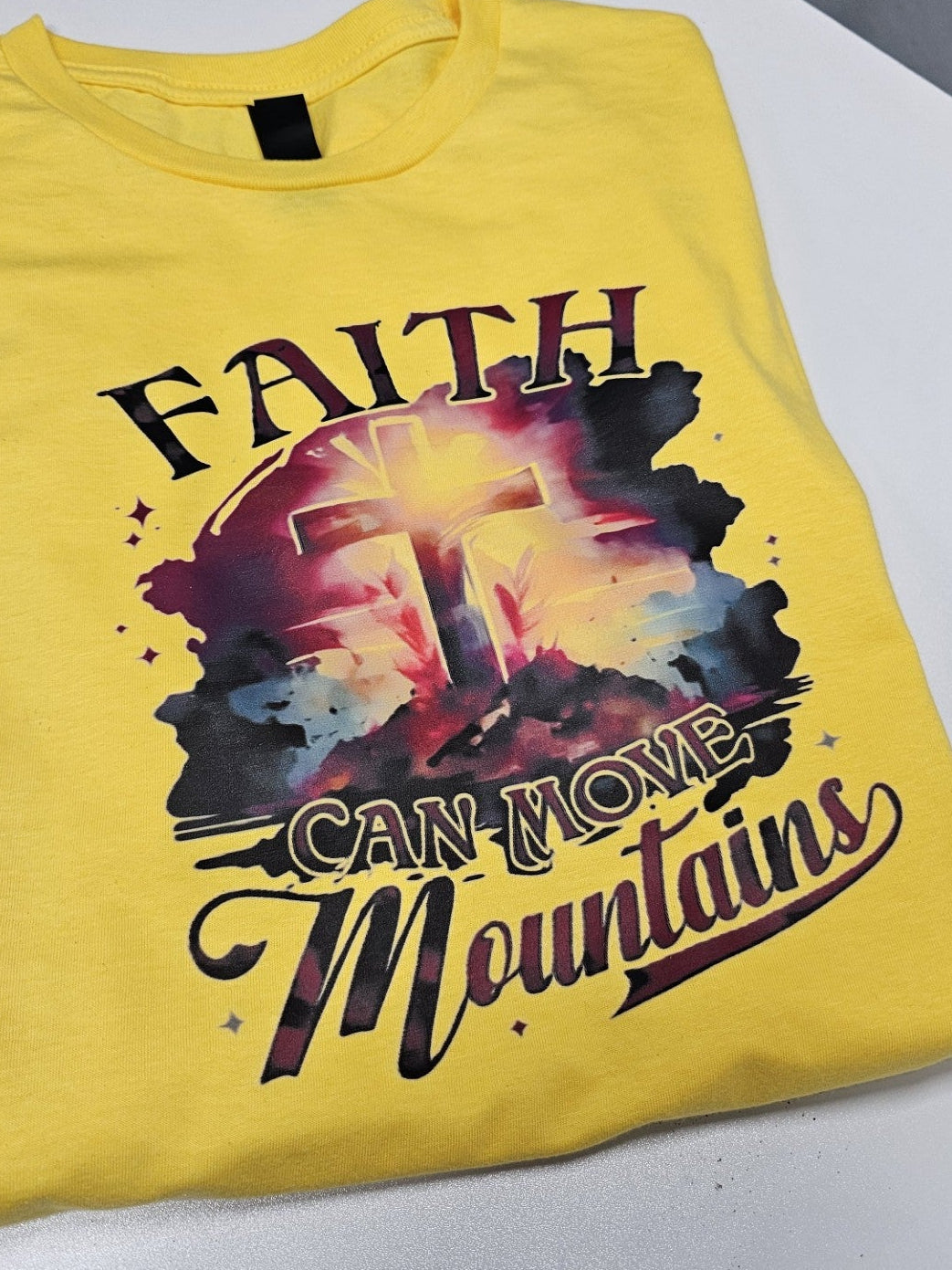 Faith Can Move Mountain - T-shirt