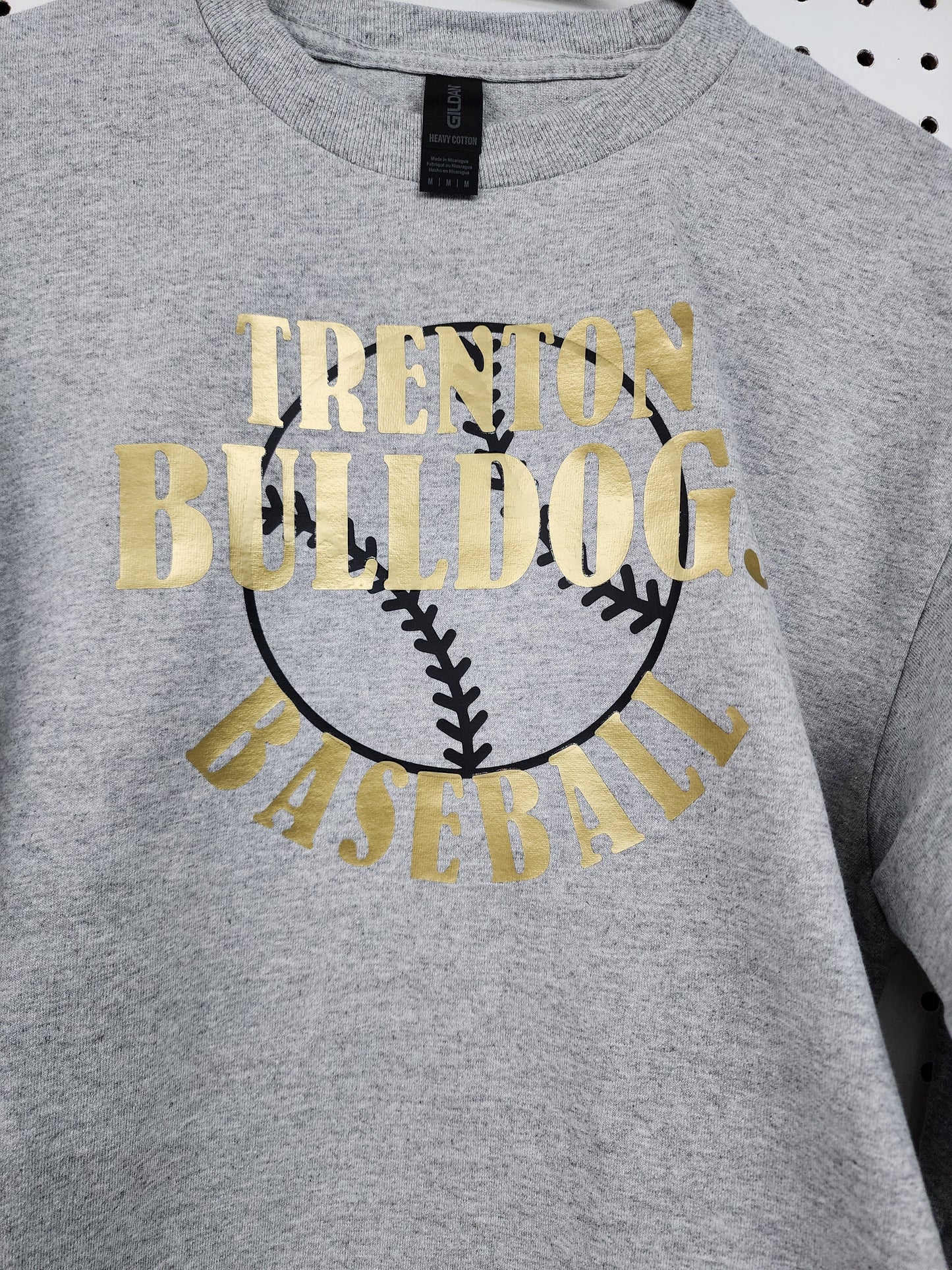 Trenton Bulldog Baseball tshirt large baseball design